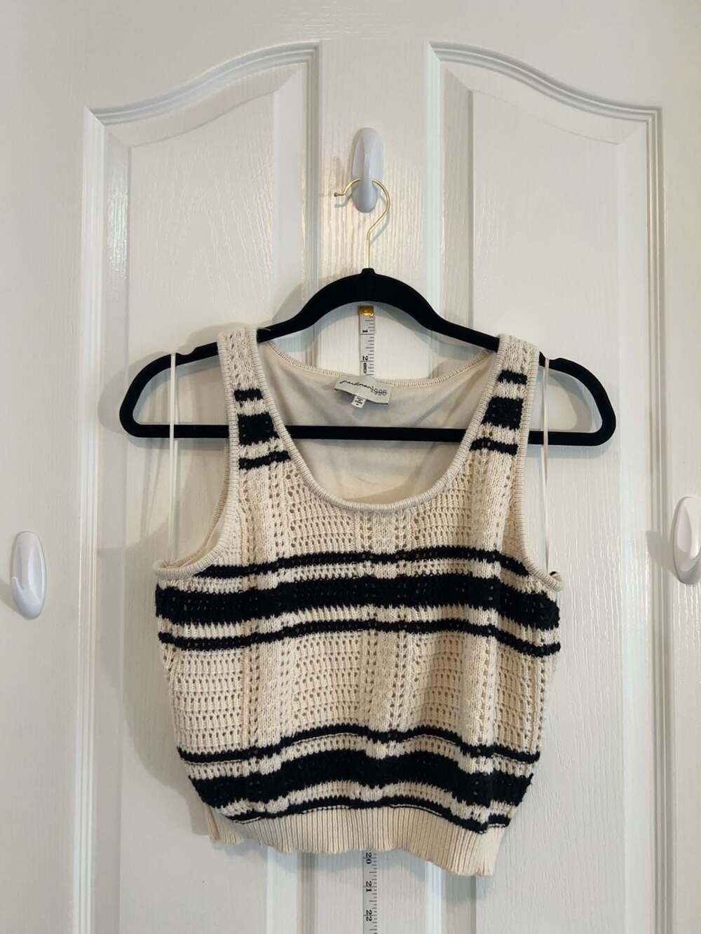 Freshman 1996 Cream/Black Striped Crochet Knit Crop Top Size XL